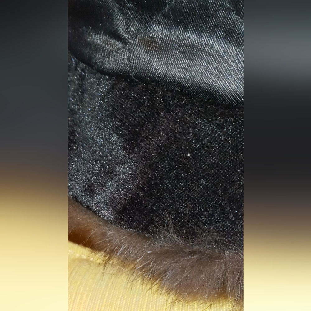 Fur (Rabbit) Bucket Style Hat - Picture 4 of 7